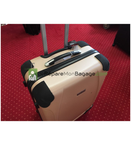 réparation de bagage