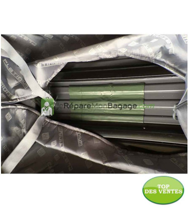 Réparation des coques fendues de bagages